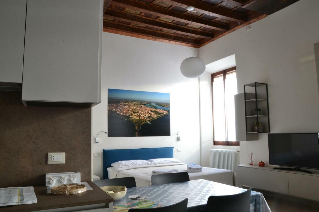 Casa Degli Scacchi Apartment Mantova Exterior foto